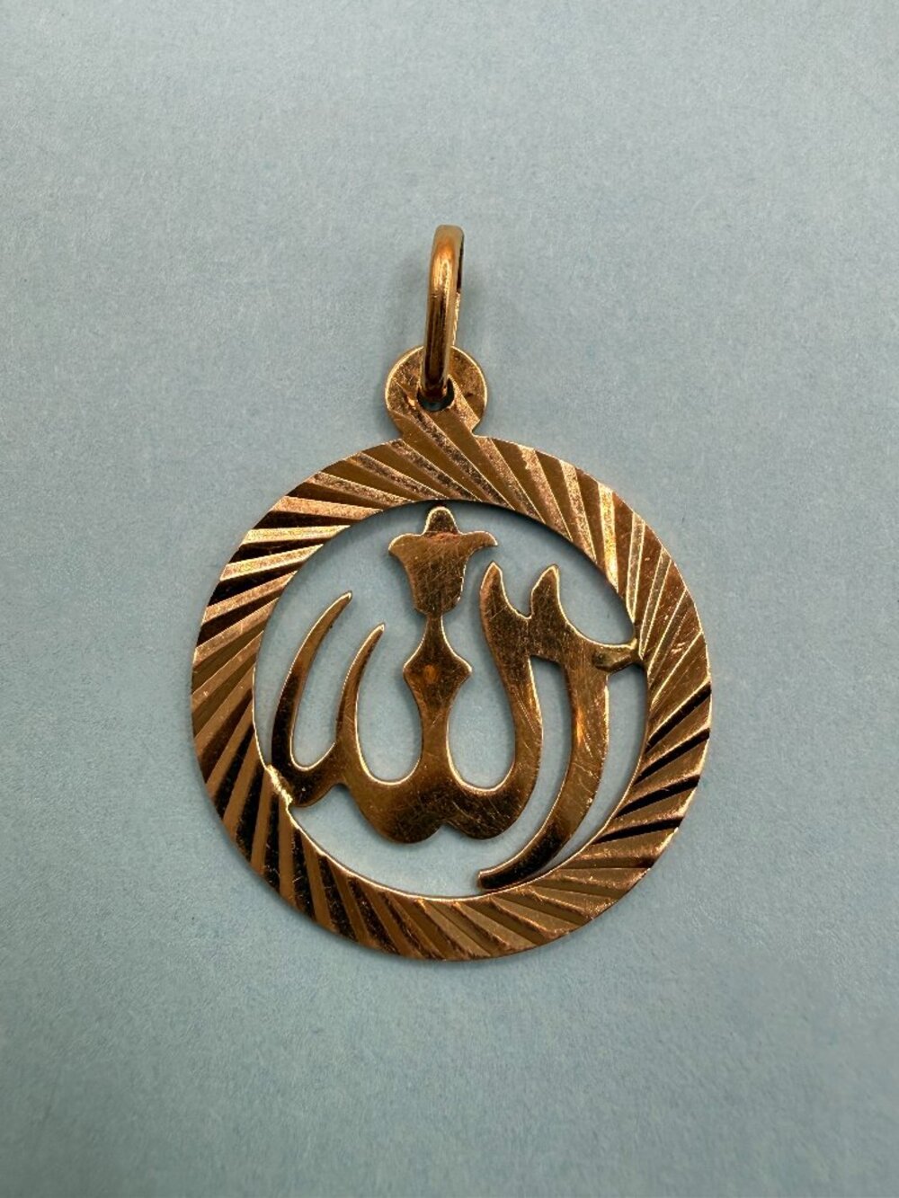 Vintage Allah Pendant Solid 18K Gold Marked 750